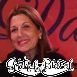 Meet your Posher, Miriam